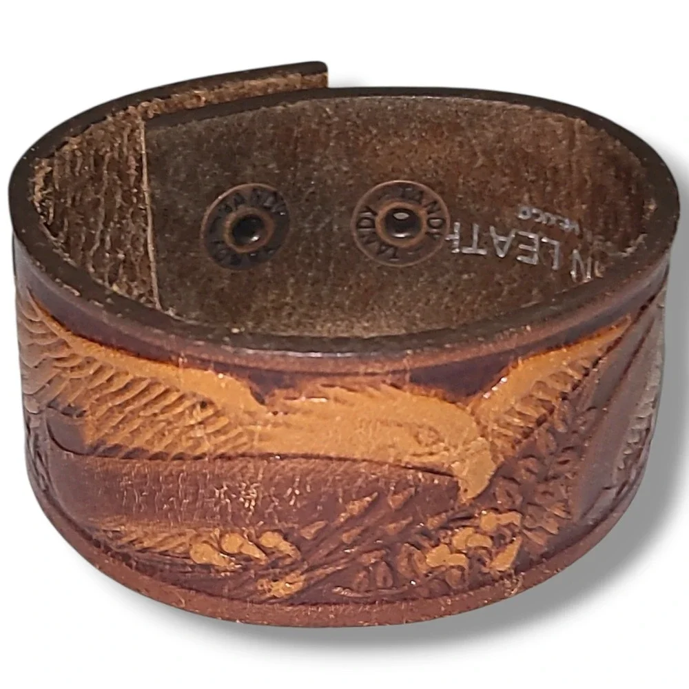Vintage Mexican Hand Tooled Leather Western Roping Riding Cuff Bracelet 1-1/2